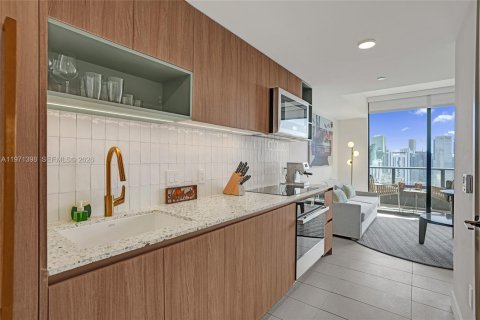 Condominio en venta en Miami, Florida, 1 dormitorio, 44.41 m2 № 2032153 - foto 12