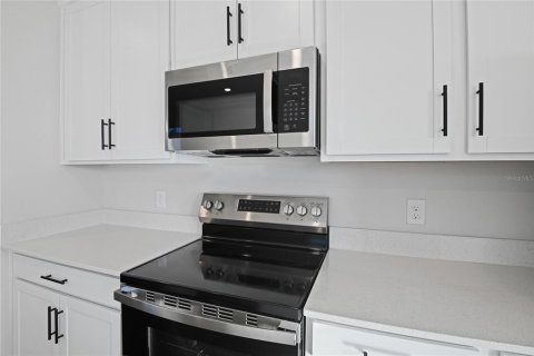 Casa en venta en Lake Hamilton, Florida, 3 dormitorios, 157.93 m2 № 1260779 - foto 6