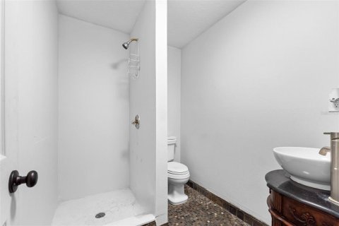 Casa en venta en Haines City, Florida, 4 dormitorios, 209.96 m2 № 1570506 - foto 8