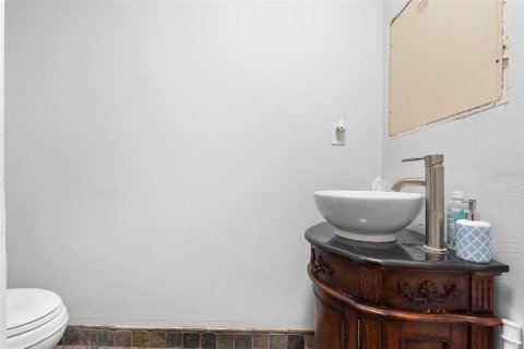 Casa en venta en Haines City, Florida, 4 dormitorios, 209.96 m2 № 1570506 - foto 9