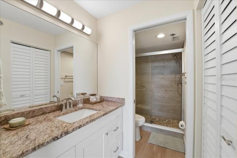 Condo in Bradenton, Florida, 2 bedrooms  № 2148190 - photo 15