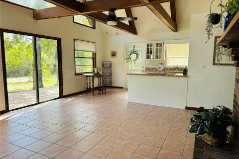 Casa en venta en Umatilla, Florida, 2 dormitorios, 128.95 m2 № 2419248 - foto 7