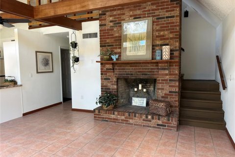 Casa en venta en Umatilla, Florida, 2 dormitorios, 128.95 m2 № 2419248 - foto 9