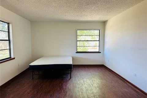 Casa en venta en Umatilla, Florida, 2 dormitorios, 128.95 m2 № 2419248 - foto 12