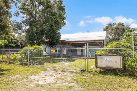 Casa en venta en Tavares, Florida, 2 dormitorios, 348.38 m2 № 1893875 - foto 6