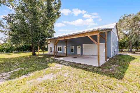 House in Tavares, Florida 2 bedrooms, 348.38 sq.m. № 1893875 - photo 2