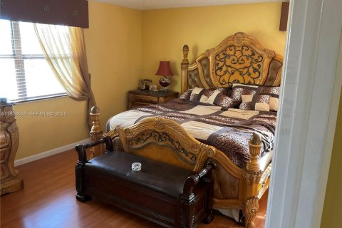 Casa en venta en Miramar, Florida, 3 dormitorios, 207.92 m2 № 1994767 - foto 25