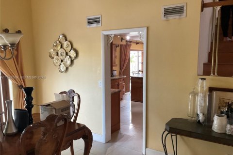 Casa en venta en Miramar, Florida, 3 dormitorios, 207.92 m2 № 1994767 - foto 7