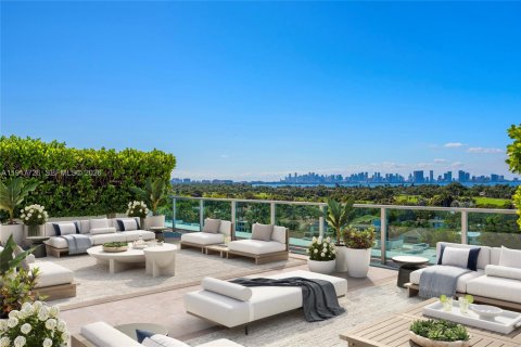 Кондоминиум с 3 спальнями в Майами-Бич, Флорида № 2054468