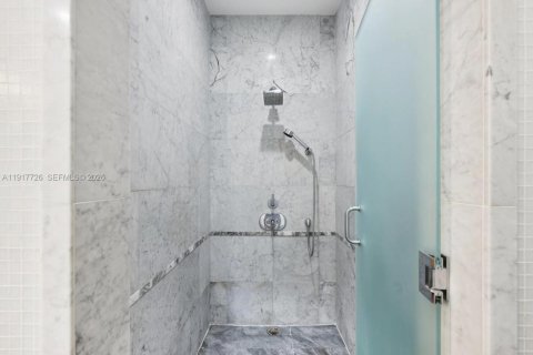 Купить кондоминиум в Майами-Бич, Флорида 3 спальни, 298.31м2, № 2054468 - фото 27