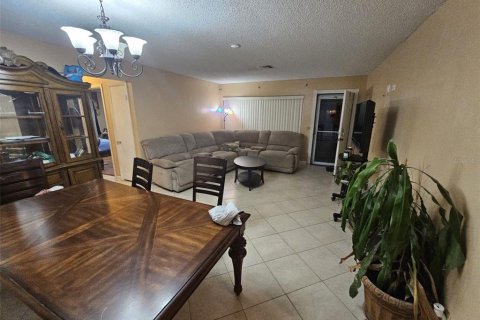 Casa en venta en Clearwater, Florida, 3 dormitorios, 99.22 m2 № 1803316 - foto 15