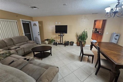 Casa en venta en Clearwater, Florida, 3 dormitorios, 99.22 m2 № 1803316 - foto 14