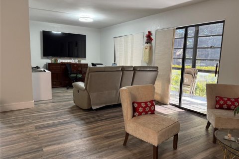 Купить кондоминиум в Тамарак, Флорида 3 комнаты, 108.05м2, № 2084107 - фото 6