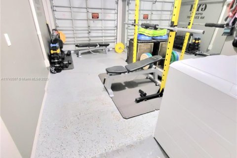 Снять в аренду таунхаус в Майами-Лейкс, Флорида 3 спальни, 187.2м2, № 1798850 - фото 24