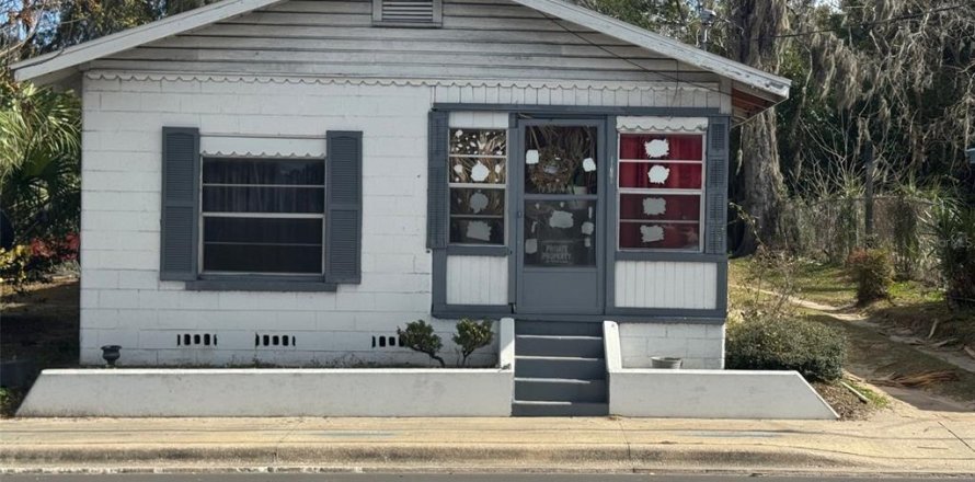 Immobilier commercial à Dunnellon, Floride 108.32 m2 № 2130455