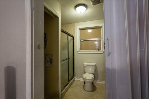 Casa en venta en Brandon, Florida, 4 dormitorios, 157.93 m2 № 1603243 - foto 17