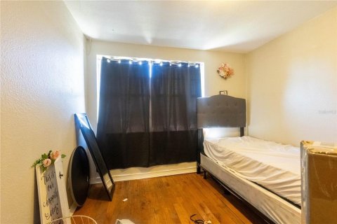 Casa en venta en Brandon, Florida, 4 dormitorios, 157.93 m2 № 1603243 - foto 12