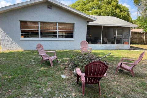 House in Crystal River, Florida 3 bedrooms, 166.67 sq.m. № 1650631 - photo 23