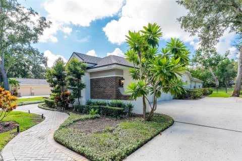 Casa en venta en Fish Hawk, Florida, 4 dormitorios, 293.01 m2 № 1918423 - foto 9