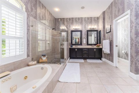 Casa en venta en Fish Hawk, Florida, 4 dormitorios, 293.01 m2 № 1918423 - foto 28