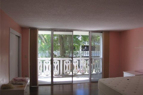 Condominio en alquiler en Clearwater, Florida, 1 dormitorio, 72 m2 № 1675126 - foto 2
