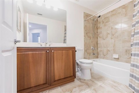Купить кондоминиум в Пунта-Горда, Флорида 6 комнат, 121.98м2, № 1686502 - фото 18
