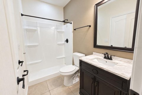 House in Winter Haven, Florida 5 bedrooms, 173.91 sq.m. № 2399205 - photo 25