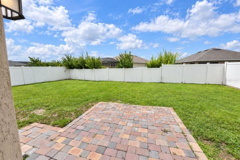House in Winter Haven, Florida 5 bedrooms, 173.91 sq.m. № 2399205 - photo 26