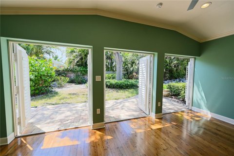 House in Sarasota, Florida 3 bedrooms, 229.93 sq.m. № 1658949 - photo 26