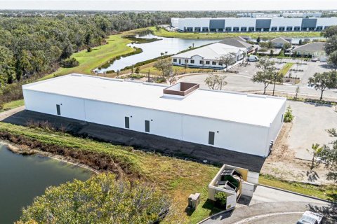 Commercial property in Bradenton, Florida № 2109241 - photo 9
