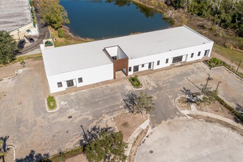 Commercial property in Bradenton, Florida № 2109241 - photo 11