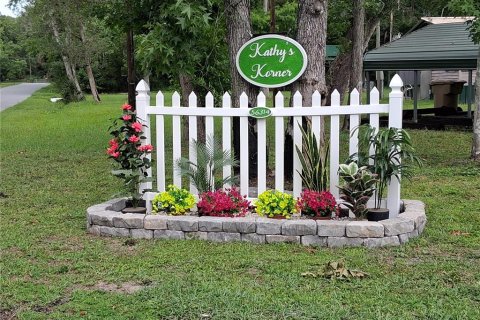 Apartment in Astor, Florida 3 bedrooms, 115.94 sq.m. № 2232057 - photo 2
