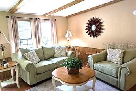 Apartment in Astor, Florida 3 bedrooms, 115.94 sq.m. № 2232057 - photo 3