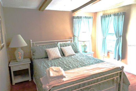 Apartment in Astor, Florida 3 bedrooms, 115.94 sq.m. № 2232057 - photo 14