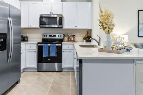 Townhouse in Davenport, Florida 3 bedrooms, 136.01 sq.m. № 1618984 - photo 7