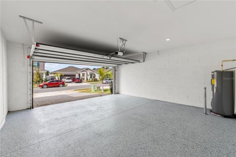 Villa ou maison à louer à Kissimmee, Floride: 4 chambres, 179.86 m2 № 2405234 - photo 30