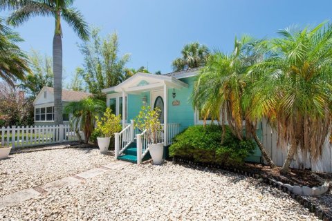 House in Gulfport, Florida 2 bedrooms, 57.97 sq.m. № 1679103 - photo 30
