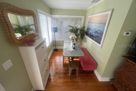 House in Gulfport, Florida 2 bedrooms, 57.97 sq.m. № 1679103 - photo 11