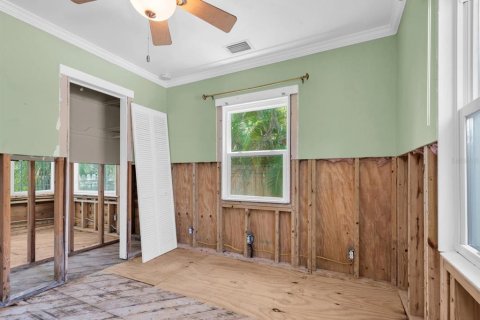 House in Gulfport, Florida 2 bedrooms, 57.97 sq.m. № 1679103 - photo 17