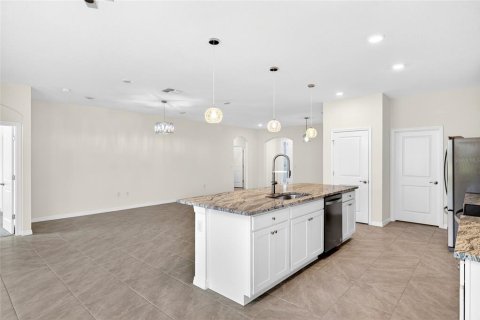 House in Ocala, Florida 3 bedrooms, 171.96 sq.m. № 2093391 - photo 14