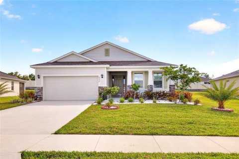 House in Ocala, Florida 3 bedrooms, 171.96 sq.m. № 2093391