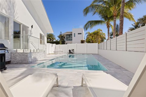 House in Ocean Ridge, Florida 3 bedrooms, 124.67 sq.m. № 1970539 - photo 20