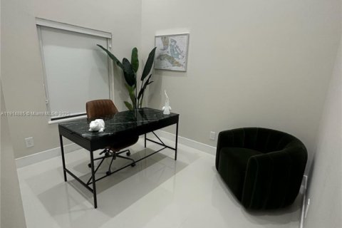 House in Ocean Ridge, Florida 3 bedrooms, 124.67 sq.m. № 1970539 - photo 15