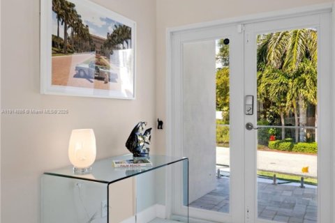 House in Ocean Ridge, Florida 3 bedrooms, 124.67 sq.m. № 1970539 - photo 16