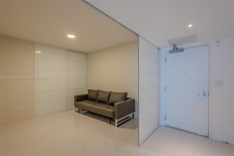 Condominio en venta en Sunny Isles Beach, Florida, 2 dormitorios, 103.4 m2 № 1710241 - foto 28