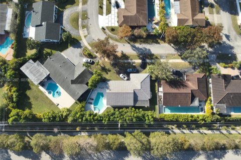 Купить виллу или дом в Майами, Флорида 4 спальни, 234.02м2, № 2023882 - фото 22