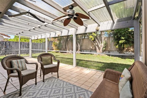 Купить виллу или дом в Майами, Флорида 4 спальни, 234.02м2, № 2023882 - фото 6