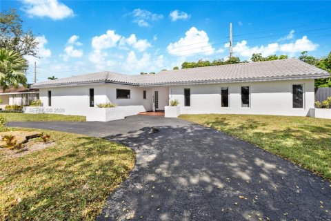 Купить виллу или дом в Майами, Флорида 4 спальни, 234.02м2, № 2023882 - фото 2