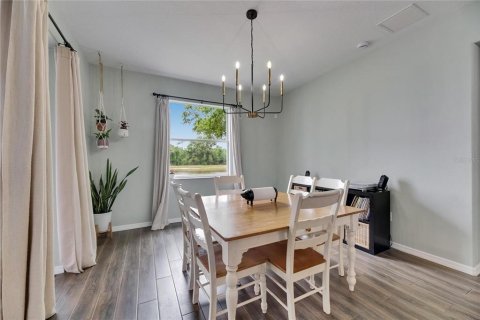 House in Ruskin, Florida 4 bedrooms, 169.18 sq.m. № 1734642 - photo 17