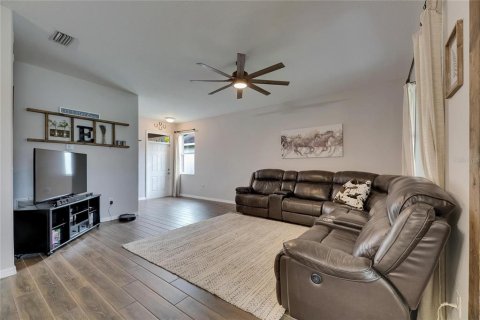 House in Ruskin, Florida 4 bedrooms, 169.18 sq.m. № 1734642 - photo 14